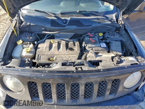 ✅ 2015 Jeep Patriot Altitude • VIN: 1C4NJRBB8FD169965 • Лот: 96616955. Опубликован ранее на Copart с пробегом 159 061 миль. Бесплатный доступ к архиву аукционных продаж из США и подробный отчёт об истории автомобиля на DreamBid. Изображение 11.