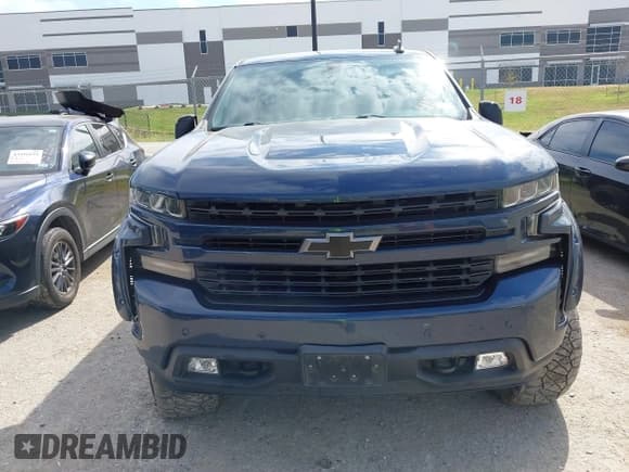 ✅ 2020 Chevrolet Silverado 1500 RST • VIN: 3GCUYEED0LG258618 • Lot: 43463681. Listed on IAAI with 137,129 mi. Free auction sales archive from the USA and detailed vehicle history report at DreamBid. Image 12.