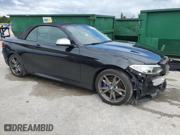 ✅ 2015 BMW 2 Series M235i • VIN: WBA1M1C5XFV393729 • Lot: 72029105. Listed on Copart with 61,304 mi. Free auction sales archive from the USA and detailed vehicle history report at DreamBid. Image 4.
