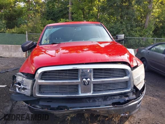 ✅ 2009 Dodge 1500 Laramie • VIN: 1D3HV13T59J525411 • Lot: 42803526. Wystawiony na IAAI z przebiegiem 195 240 mil. Bezpłatny archiwum sprzedaży aukcyjnych z USA i szczegółowy raport historii pojazdu na DreamBid. Zdjęcie 13.