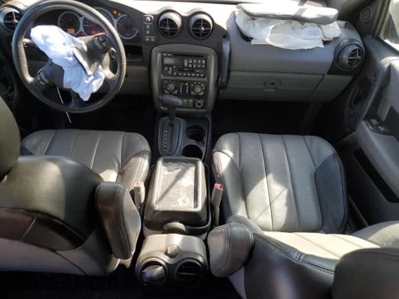 ✅ 2003 Pontiac Aztek • VIN: 3G7DA03E73S556503 • Lot: 49492825. Listed on Copart with 142,654 mi. Free auction sales archive from the USA and detailed vehicle history report at DreamBid. Image 8.