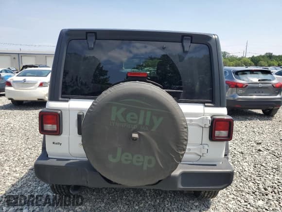 ✅ 2020 Jeep Wrangler Unlimited Willys • VIN: 1C4HJXDG6LW229686 • Lot: 63195155. Wystawiony na Copart z przebiegiem 56 740 mil. Bezpłatny archiwum sprzedaży aukcyjnych z USA i szczegółowy raport historii pojazdu na DreamBid. Zdjęcie 6.