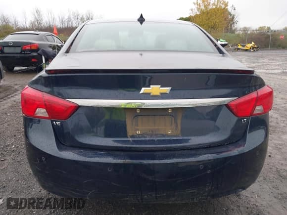 ✅ 2017 Chevrolet Impala LT • VIN: 2G1105S38H9145452 • Lot: 43513810. Wystawiony na IAAI z przebiegiem 93 271 mil. Bezpłatny archiwum sprzedaży aukcyjnych z USA i szczegółowy raport historii pojazdu na DreamBid. Zdjęcie 17.