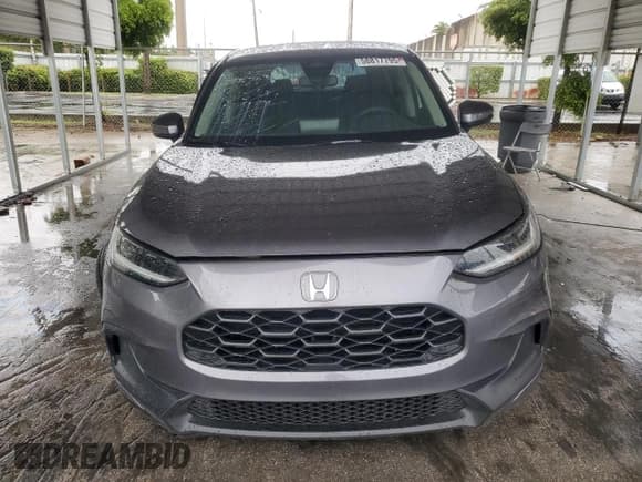 ✅ 2025 Honda HR-V LX • VIN: 3CZRZ1H34SM730263 • Лот: 58817795. Опубликован ранее на Copart с пробегом 8 863 миль. Бесплатный доступ к архиву аукционных продаж из США и подробный отчёт об истории автомобиля на DreamBid. Изображение 5.