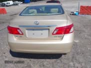 ✅ 2007 Lexus ES 330 • VIN: JTHBJ46G672087711 • Лот: 43202267. Опубликован ранее на IAAI с пробегом 241 821 миль. Бесплатный доступ к архиву аукционных продаж из США и подробный отчёт об истории автомобиля на DreamBid. Изображение 16.