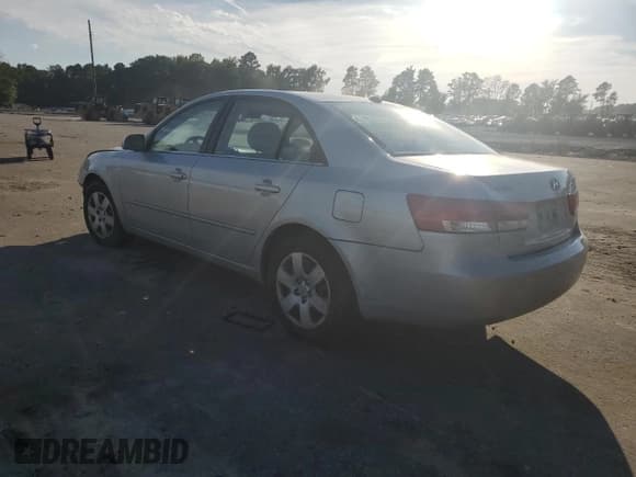 ✅ 2008 Hyundai Sonata GLS • VIN: 5NPET46C18H302322 • Лот: 70365224. Опубликован ранее на Copart с пробегом 172 708 миль. Бесплатный доступ к архиву аукционных продаж из США и подробный отчёт об истории автомобиля на DreamBid. Изображение 2.