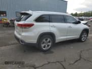 ✅ 2019 Toyota Highlander Limited Platinum • VIN: 5TDDZRFHXKS942047 • Lot: 84582795. Listed on Copart with 64,766 mi. Free auction sales archive from the USA and detailed vehicle history report at DreamBid. Image 3.