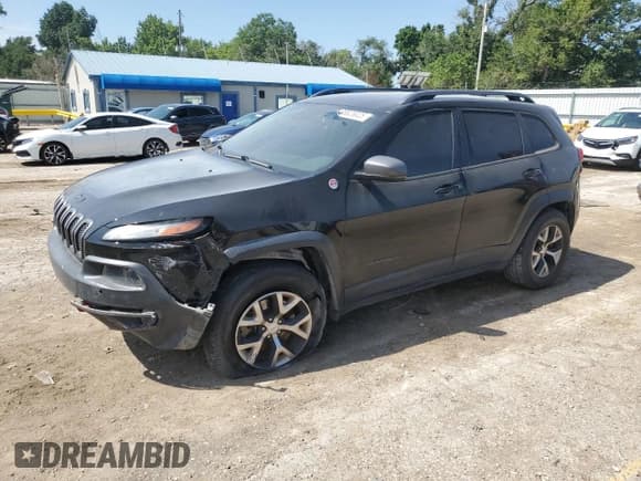 ✅ 2017 Jeep Cherokee Trailhawk L Plus • VIN: 1C4PJMBS5HW665440 • Лот: 65523025. Опубликован ранее на Copart с пробегом 104 877 миль. Бесплатный доступ к архиву аукционных продаж из США и подробный отчёт об истории автомобиля на DreamBid. Изображение 1.
