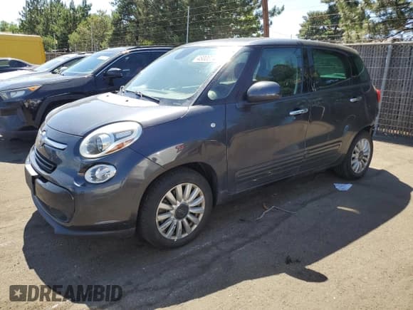 ✅ 2017 FIAT 500L Pop • VIN: ZFBCFAAH6HZ039885 • Lot: 48006744. Listed on Copart with 68,315 mi. Free auction sales archive from the USA and detailed vehicle history report at DreamBid. Image 1.