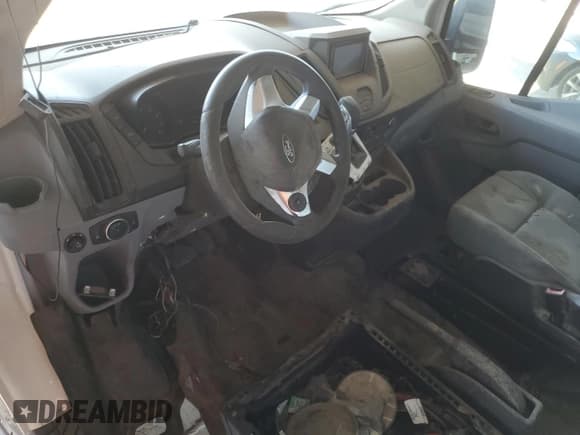 ✅ 2016 Ford Transit Cargo • VIN: 1FTYR2CM8GKA83775 • Lot: 80872255. Listed on Copart with Not provided. Free auction sales archive from the USA and detailed vehicle history report at DreamBid. Image 8.