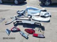 ✅ 2017 Chevrolet Bolt EV LT • VIN: 1G1FW6S08H4185243 • Lot: 42184763. Wystawiony na IAAI z przebiegiem 78 347 mil. Bezpłatny archiwum sprzedaży aukcyjnych z USA i szczegółowy raport historii pojazdu na DreamBid. Zdjęcie 12.