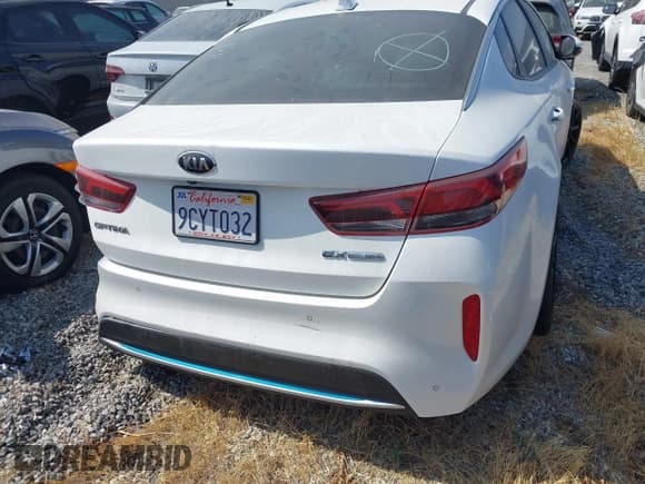 ✅ 2020 Kia Optima EX • VIN: KNAGU4LE8L5044530 • Lot: 42726127. Wystawiony na IAAI z przebiegiem 41 701 mil. Bezpłatny archiwum sprzedaży aukcyjnych z USA i szczegółowy raport historii pojazdu na DreamBid. Zdjęcie 16.