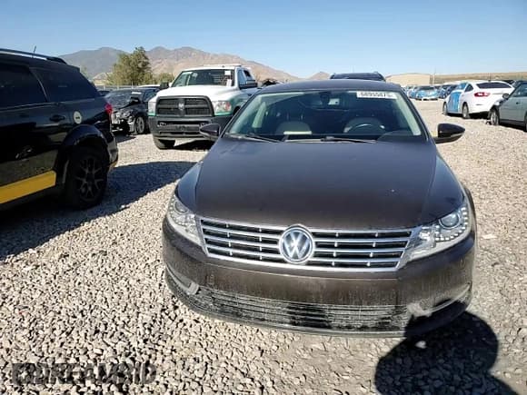 ✅ 2015 Volkswagen CC Sport • VIN: WVWBP7AN2FE802598 • Лот: 68955875. Опубликован ранее на Copart с пробегом 110 437 миль. Бесплатный доступ к архиву аукционных продаж из США и подробный отчёт об истории автомобиля на DreamBid. Изображение 13.