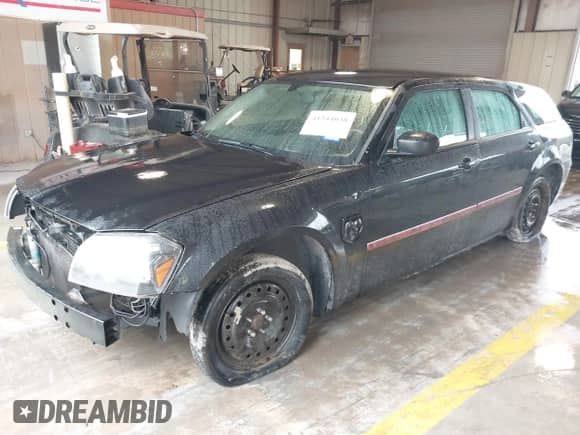 2005 Dodge Magnum SE с VIN 2D4FV48T05H669330, выставлен на аукционе IAAI как лот 41544030 с пробегом 223 090 миль миль и . История ставок и продаж доступна на DreamBid. Изображение 2.