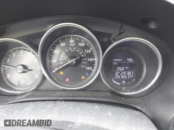 ✅ 2014 Mazda CX-5 Touring • VIN: JM3KE4CY4E0380252 • Lot: 43510717. Wystawiony na IAAI z przebiegiem 207 051 mil. Bezpłatny archiwum sprzedaży aukcyjnych z USA i szczegółowy raport historii pojazdu na DreamBid. Zdjęcie 7.