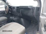 ✅ 2017 Chevrolet Express Cargo • VIN: 1GCWGBFG4H1348685 • Lot: 41234959. Listed on IAAI with 215,067 mi. Free auction sales archive from the USA and detailed vehicle history report at DreamBid. Image 5.