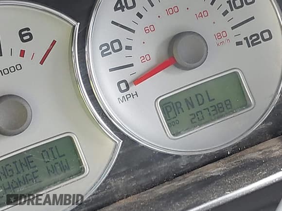 ✅ 2006 Ford Escape Hybrid • VIN: 1FMCU96H16KC81995 • Lot: 42220504. Wystawiony na IAAI z przebiegiem 207 388 mil. Bezpłatny archiwum sprzedaży aukcyjnych z USA i szczegółowy raport historii pojazdu na DreamBid. Zdjęcie 7.