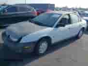 1998 Saturn SL z VIN 1G8ZF5284WZ303478, wystawiony jako IAAI lot #42946026 z przebiegiem 175 786 mil mil oraz . Historia ofert i sprzedaży dostępna na DreamBid. Obrazek 2.