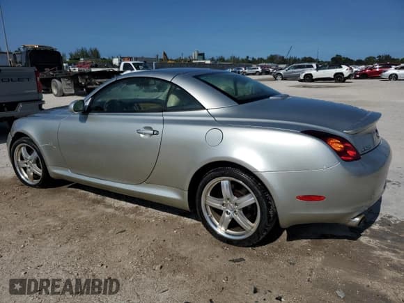 ✅ 2002 Lexus SC 430 • VIN: JTHFN48Y120002712 • Lot: 57078505. Listed on Copart with 129,826 mi. Free auction sales archive from the USA and detailed vehicle history report at DreamBid. Image 2.
