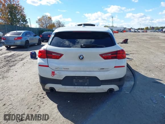 ✅ 2020 BMW X2 xDrive28i • VIN: WBXYJ1C0XL5P15573 • Lot: 43499246. Wystawiony na IAAI z przebiegiem 58 691 mil. Bezpłatny archiwum sprzedaży aukcyjnych z USA i szczegółowy raport historii pojazdu na DreamBid. Zdjęcie 16.