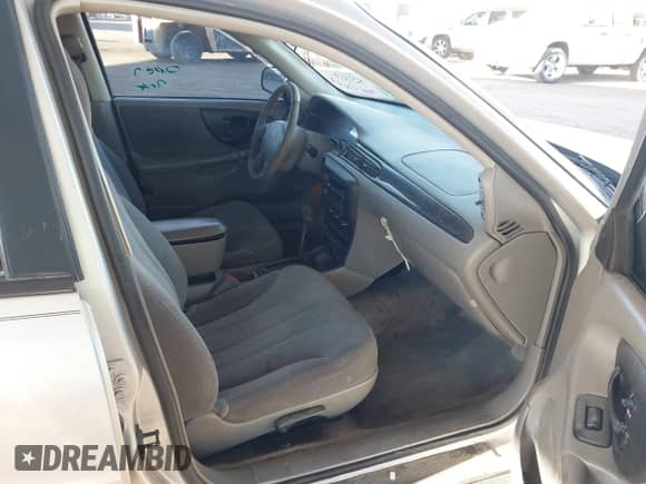 2001 Chevrolet Malibu z VIN 1G1ND52JX16218533, wystawiony jako IAAI lot #41242891 z przebiegiem 145 495 mil mil oraz . Historia ofert i sprzedaży dostępna na DreamBid. Obrazek 5.