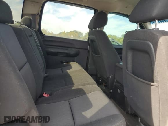 ✅ 2011 Chevrolet Silverado 2500HD LT • VIN: 1GC1KXCG3BF243981 • Lot: 82581555. Listed on Copart with 245,387 mi. Free auction sales archive from the USA and detailed vehicle history report at DreamBid. Image 10.