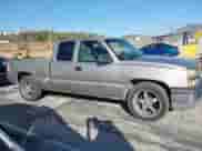 ✅ 2003 Chevrolet Silverado 1500 LS • VIN: 2GCEC19V931101936 • Lot: 43388856. Wystawiony na IAAI z przebiegiem 154 950 mil mil. Skorzystaj z bezpłatnego archiwum sprzedaży aukcyjnych z USA i zobacz szczegółowy raport historii pojazdu na DreamBid. Zdjęcie 13.