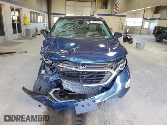 ✅ 2021 Chevrolet Equinox LT • VIN: 2GNAXUEV0M6132983 • Lot: 91516235. Wystawiony na Copart z przebiegiem 97 617 mil. Bezpłatny archiwum sprzedaży aukcyjnych z USA i szczegółowy raport historii pojazdu na DreamBid. Zdjęcie 5.