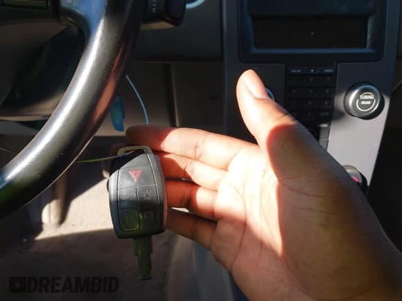 ✅ 2008 Volvo S40 2.4L • VIN: YV1MS382X82388111 • Lot: 43470177. Listed on IAAI with 173,122 mi. Free auction sales archive from the USA and detailed vehicle history report at DreamBid. Image 11.