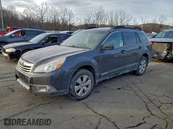 ✅ 2012 Subaru Outback Limited • VIN: 4S4BRDKC0C2210597 • Лот: 91958405. Опубликован ранее на Copart с пробегом 173 165 миль. Бесплатный доступ к архиву аукционных продаж из США и подробный отчёт об истории автомобиля на DreamBid. Изображение 1.