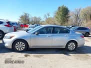 ✅ 2010 Honda Accord LX • VIN: 1HGCP2F39AA055369 • Lot: 43665990. Listed on IAAI with 124,733 mi. Free auction sales archive from the USA and detailed vehicle history report at DreamBid. Image 14.