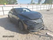 ✅ 2024 Toyota Crown Limited • VIN: JTDAAAAF3R3027148 • Lot: 43444991. Wystawiony na IAAI z przebiegiem 10 438 mil. Bezpłatny archiwum sprzedaży aukcyjnych z USA i szczegółowy raport historii pojazdu na DreamBid. Zdjęcie 1.