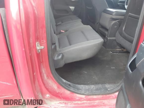 ✅ 2015 Chevrolet Silverado 1500 LT • VIN: 1GCRCREH2FZ294913 • Lot: 43578061. Wystawiony na IAAI z przebiegiem 141 961 mil. Bezpłatny archiwum sprzedaży aukcyjnych z USA i szczegółowy raport historii pojazdu na DreamBid. Zdjęcie 8.