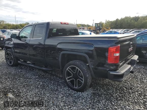 ✅ 2018 GMC Sierra 1500 SLE • VIN: 1GTV2MEC9JZ355336 • Лот: 85823285. Опубликован ранее на Copart с пробегом 83 550 миль. Бесплатный доступ к архиву аукционных продаж из США и подробный отчёт об истории автомобиля на DreamBid. Изображение 2.