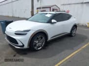 ✅ 2023 Genesis GV60 Performance • VIN: KMUKEDTB7PU011642 • Lot: 42559769. Wystawiony na IAAI z przebiegiem 12 903 mil. Bezpłatny archiwum sprzedaży aukcyjnych z USA i szczegółowy raport historii pojazdu na DreamBid. Zdjęcie 19.