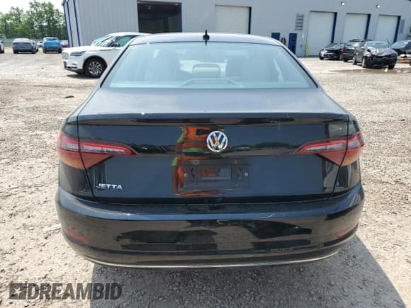 ✅ 2019 Volkswagen Jetta S • VIN: 3VWC57BU6KM203494 • Lot: 60311595. Listed on Copart with 100,407 mi. Free auction sales archive from the USA and detailed vehicle history report at DreamBid. Image 6.