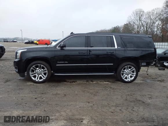 ✅ 2020 GMC Yukon XL SLT • VIN: 1GKS1GKC3LR161436 • Лот: 41546868. Опубликован ранее на IAAI с пробегом 116 292 миль. Бесплатный доступ к архиву аукционных продаж из США и подробный отчёт об истории автомобиля на DreamBid. Изображение 15.