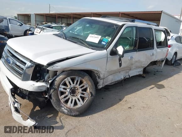 ✅ 2011 Ford Expedition Limited • VIN: 1FMJU1K55BEF47564 • Лот: 42032895. Опубликован ранее на IAAI с пробегом Не указан. Бесплатный доступ к архиву аукционных продаж из США и подробный отчёт об истории автомобиля на DreamBid. Изображение 2.