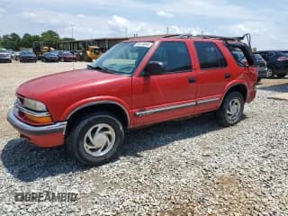 ✅ 2001 Chevrolet Blazer LT • VIN: 1GNDT13W81K213841 • Lot: 60416045. Wystawiony na Copart z przebiegiem 203 622 mil. Bezpłatny archiwum sprzedaży aukcyjnych z USA i szczegółowy raport historii pojazdu na DreamBid. Zdjęcie 1.