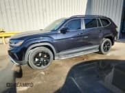 ✅ 2023 Volkswagen Atlas SE • VIN: 1V2JR2CA3PC513289 • Lot: 85411155. Wystawiony na Copart z przebiegiem 33 171 mil. Bezpłatny archiwum sprzedaży aukcyjnych z USA i szczegółowy raport historii pojazdu na DreamBid. Zdjęcie 1.