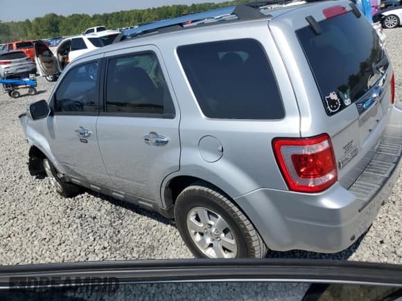 ✅ 2010 Ford Escape Limited • VIN: 1FMCU0E71AKB50787 • Лот: 81117535. Опубликован ранее на Copart с пробегом 162 610 миль. Бесплатный доступ к архиву аукционных продаж из США и подробный отчёт об истории автомобиля на DreamBid. Изображение 2.