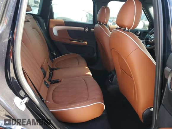 ✅ 2024 MINI Countryman Cooper S • VIN: WMZ83BR05R3S06418 • Лот: 61789825. Опубликован ранее на Copart с пробегом 16 440 миль. Бесплатный доступ к архиву аукционных продаж из США и подробный отчёт об истории автомобиля на DreamBid. Изображение 10.