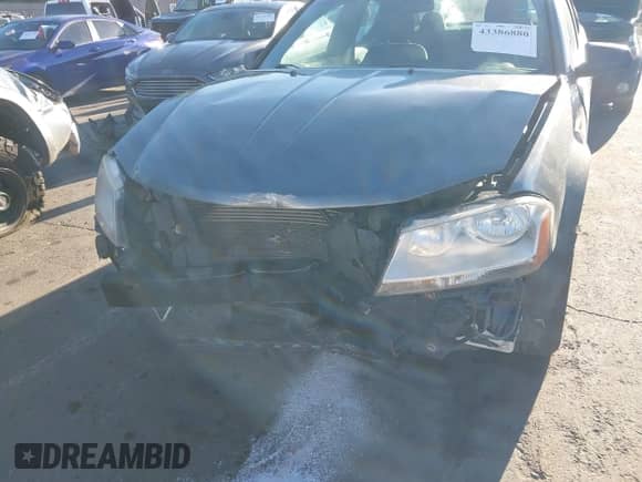 2012 Dodge Avenger SE z VIN 1C3CDZABXCN150957, wystawiony jako IAAI lot #43386880 z przebiegiem 182 198 mil mil oraz . Historia ofert i sprzedaży dostępna na DreamBid. Obrazek 6.