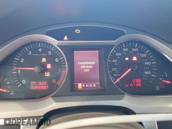 ✅ 2008 Audi A6 3.2L • VIN: WAUAH74F78N159503 • Лот: 86260445. Опубликован ранее на Copart с пробегом 157 128 миль. Бесплатный доступ к архиву аукционных продаж из США и подробный отчёт об истории автомобиля на DreamBid. Изображение 9.