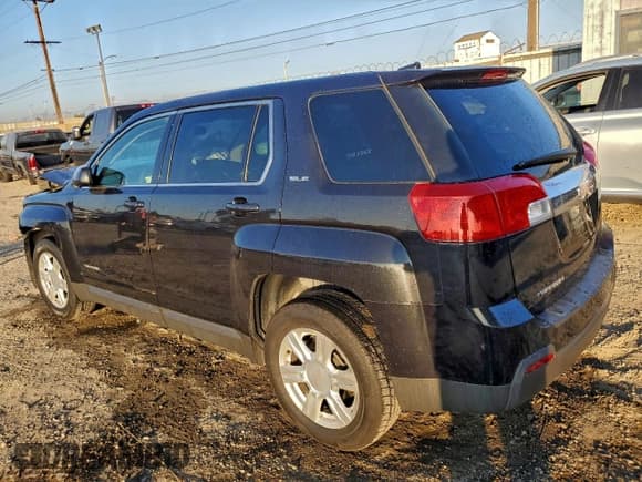 ✅ 2014 GMC Terrain SLE • VIN: 2GKALMEK9E6336164 • Лот: 94819925. Опубликован ранее на Copart с пробегом 149 665 миль. Бесплатный доступ к архиву аукционных продаж из США и подробный отчёт об истории автомобиля на DreamBid. Изображение 2.