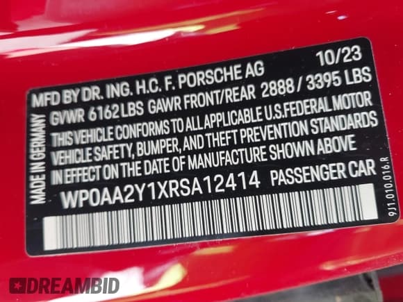 ✅ 2024 Porsche Taycan • VIN: WP0AA2Y1XRSA12414 • Lot: 42555300. Wystawiony na IAAI z przebiegiem Nie podano. Bezpłatny archiwum sprzedaży aukcyjnych z USA i szczegółowy raport historii pojazdu na DreamBid. Zdjęcie 9.