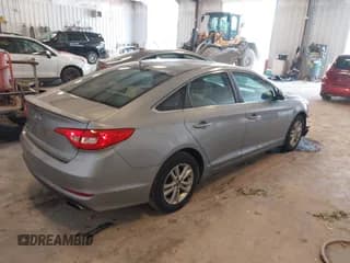 ✅ 2015 Hyundai Sonata SE • VIN: 5NPE24AF8FH206639 • Лот: 42894264. Опубликован ранее на IAAI с пробегом 86 648 миль. Бесплатный доступ к архиву аукционных продаж из США и подробный отчёт об истории автомобиля на DreamBid. Изображение 4.
