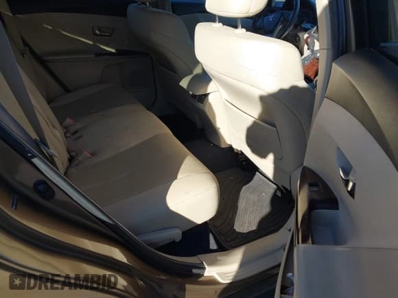 ✅ 2013 Toyota Venza LE • VIN: 4T3BA3BB5DU034250 • Lot: 43755412. Listed on IAAI with 148,103 mi. Free auction sales archive from the USA and detailed vehicle history report at DreamBid. Image 8.