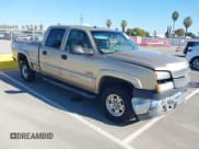 ✅ 2005 Chevrolet Silverado 2500HD LT • VIN: 1GCHK23215F881768 • Lot: 43517833. Listed on IAAI with 232,626 mi. Free auction sales archive from the USA and detailed vehicle history report at DreamBid. Image 1.