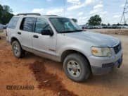 ✅ 2006 Ford Explorer XLS • VIN: 1FMEU72E06UB03315 • Lot: 55538205. Wystawiony na Copart z przebiegiem 172 918 mil. Bezpłatny archiwum sprzedaży aukcyjnych z USA i szczegółowy raport historii pojazdu na DreamBid. Zdjęcie 4.